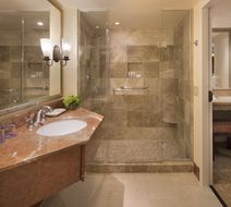 Monterey Plaza Hotel & Spa Room