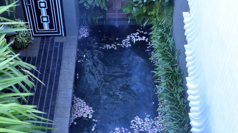 <b>Shinta Mani Angkor Pool</b>. Images powered by <a href="https://www.leonardoworldwide.com/" title="Leonardo Worldwide" target="_blank">Leonardo</a>.