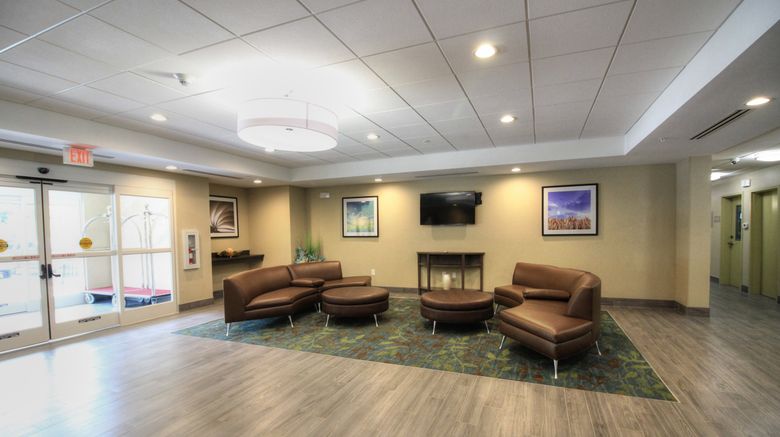 <b>Candlewood Suites Memphis East Lobby</b>. Images powered by <a href="https://www.leonardoworldwide.com/" title="Leonardo Worldwide" target="_blank">Leonardo</a>.
