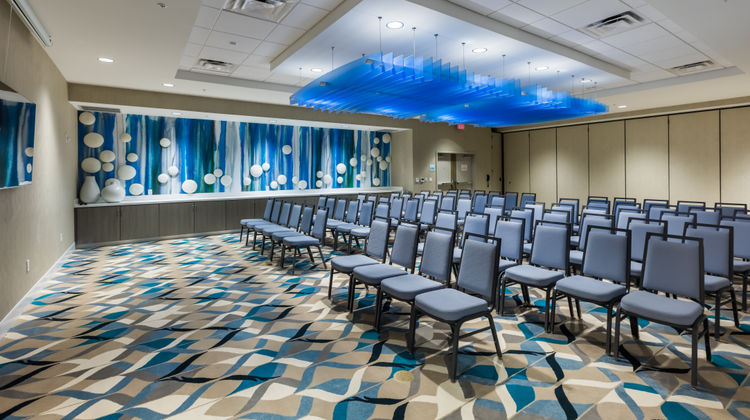 Holiday Inn Express & Suites At Seaworld Meeting