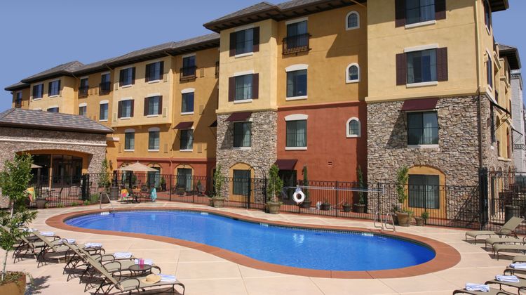 Holiday Inn Express Hotel & Suites Pool