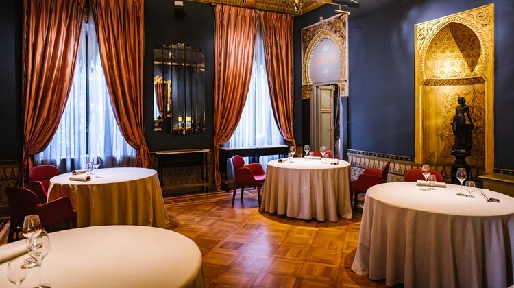 Villa Crespi Restaurant