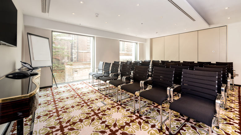 <b>Leonardo Hotel London Aldgate Meeting</b>. Images powered by <a href="https://www.leonardoworldwide.com/" title="Leonardo Worldwide" target="_blank">Leonardo</a>.
