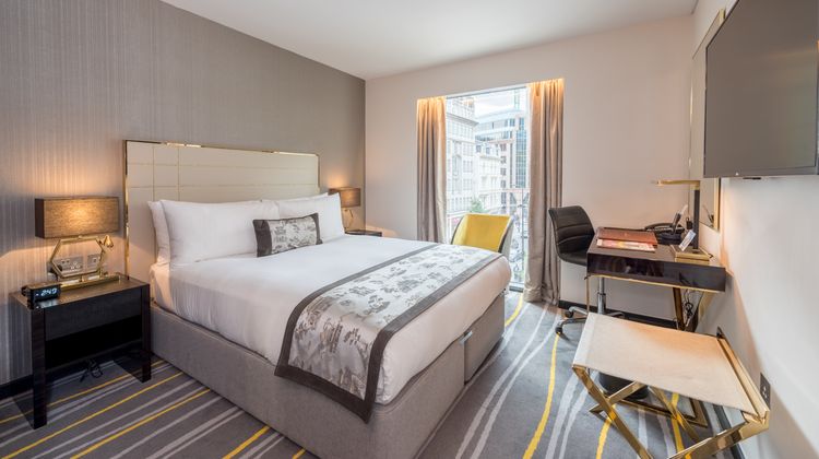 Leonardo Hotel London Aldgate Room