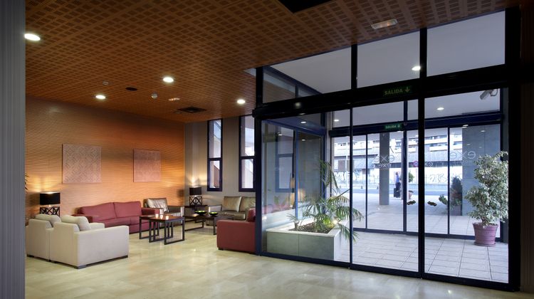 Exe Sevilla Palmera Lobby