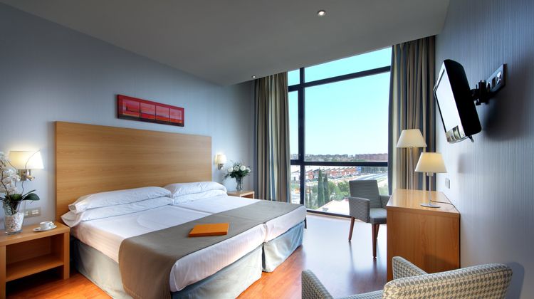 Exe Sevilla Palmera Room
