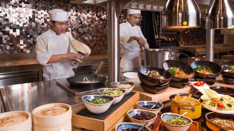 <b>Crowne Plaza Macau Restaurant</b>. Images powered by <a href="https://www.leonardoworldwide.com/" title="Leonardo Worldwide" target="_blank">Leonardo</a>.