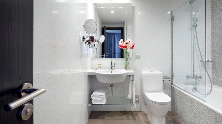<b>Eurostars Plaza Mayor Room</b>. Images powered by <a href="https://www.leonardoworldwide.com/" title="Leonardo Worldwide" target="_blank">Leonardo</a>.
