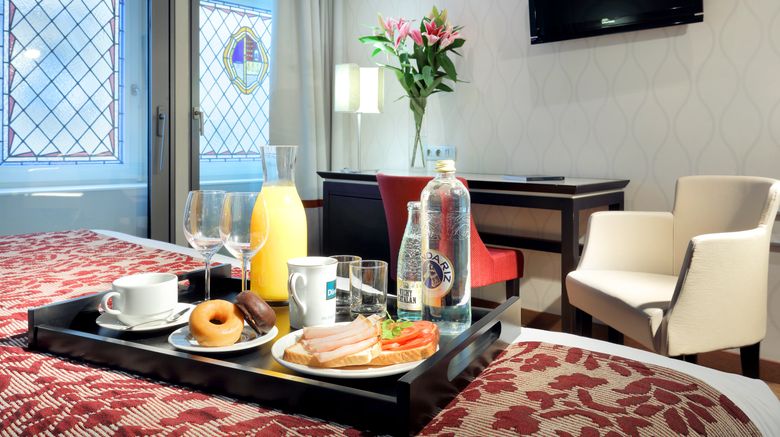 <b>Eurostars Plaza Mayor Room</b>. Images powered by <a href="https://www.leonardoworldwide.com/" title="Leonardo Worldwide" target="_blank">Leonardo</a>.