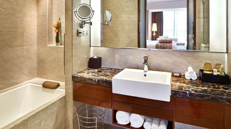 Crowne Plaza Zhenjiang Room