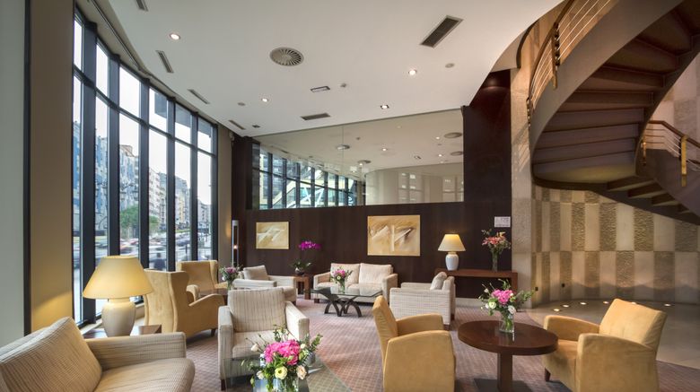 <b>Exe Oviedo Centro Hotel Lobby</b>. Images powered by <a href="https://www.leonardoworldwide.com/" title="Leonardo Worldwide" target="_blank">Leonardo</a>.