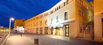 Eurostars Plaza Acueducto Exterior