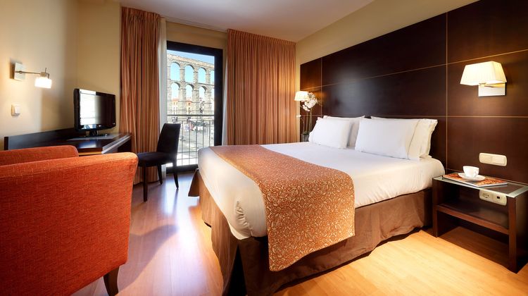 Eurostars Plaza Acueducto Room