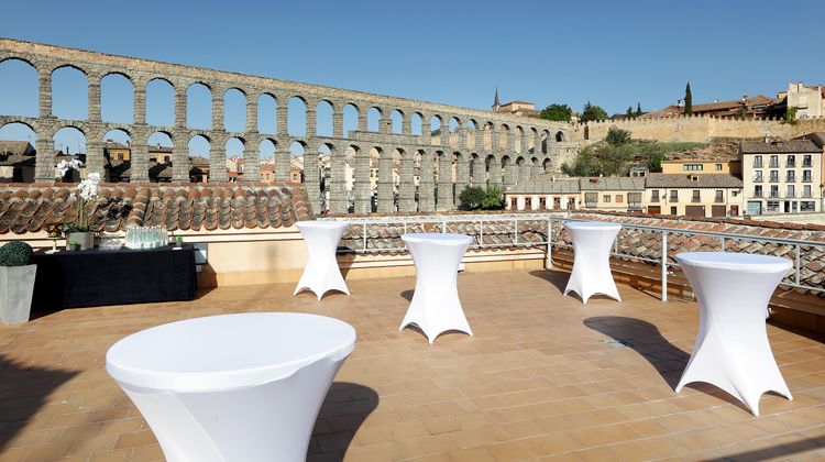 Eurostars Plaza Acueducto Exterior