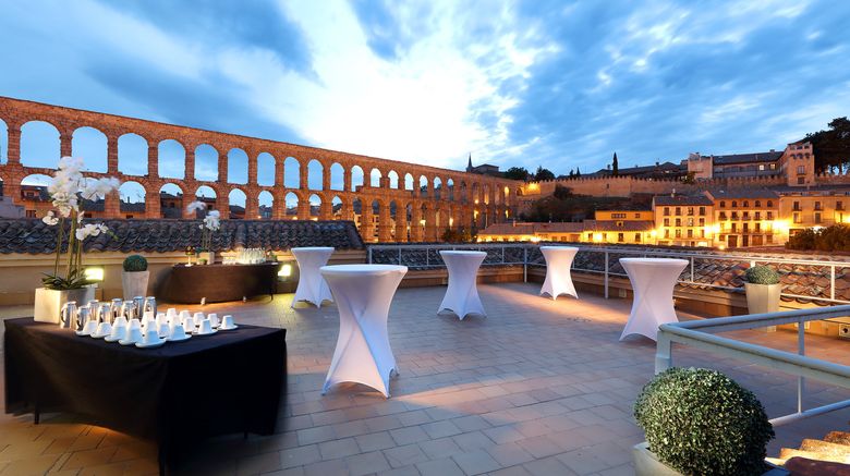 <b>Eurostars Plaza Acueducto Exterior</b>. Images powered by <a href="https://www.leonardoworldwide.com/" title="Leonardo Worldwide" target="_blank">Leonardo</a>.