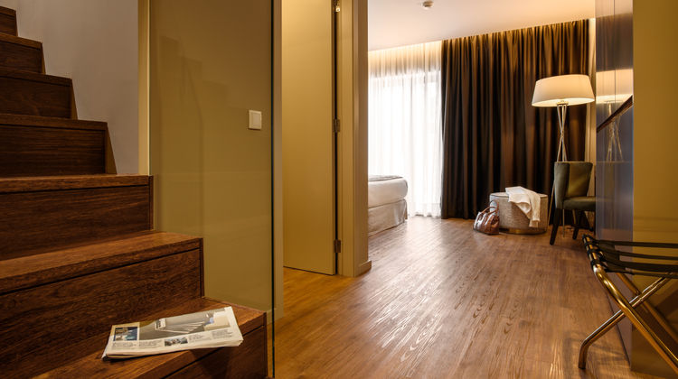 Exe Almada Porto Room