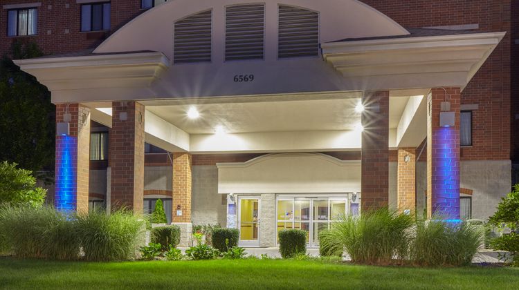 Holiday Inn Grand Rapids – South Exterior