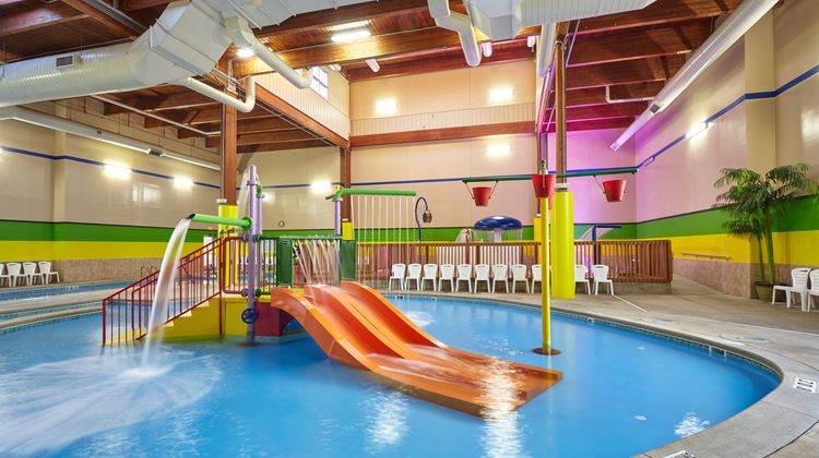 Holiday Inn Grand Rapids – South Pool