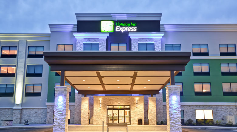 <b>Holiday Inn Express & Suites Evansville Exterior</b>. Images powered by <a href="https://www.leonardoworldwide.com/" title="Leonardo Worldwide" target="_blank">Leonardo</a>.