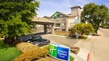Holiday Inn Express & Suites Paso Robles Exterior