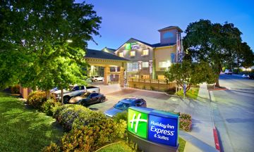 Holiday Inn Express & Suites Paso Robles