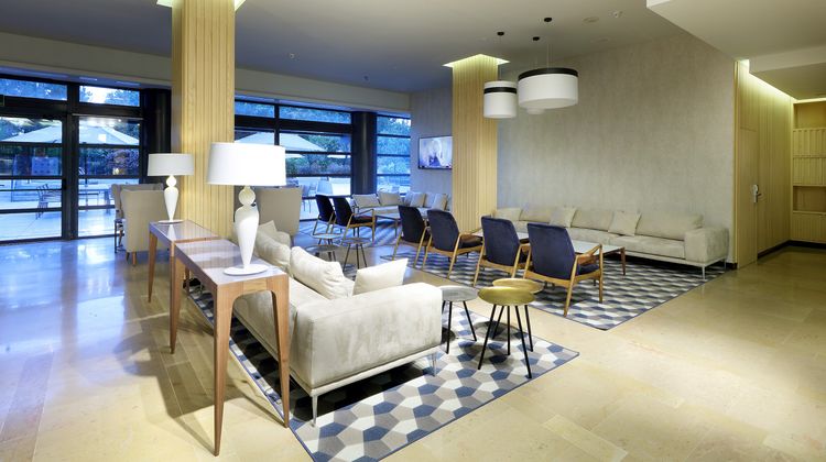 Exe Madrid Norte Lobby