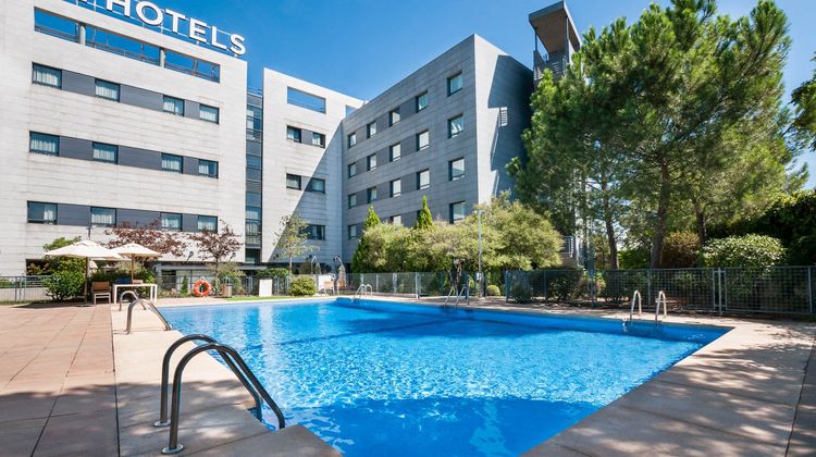 Exe Madrid Norte Pool