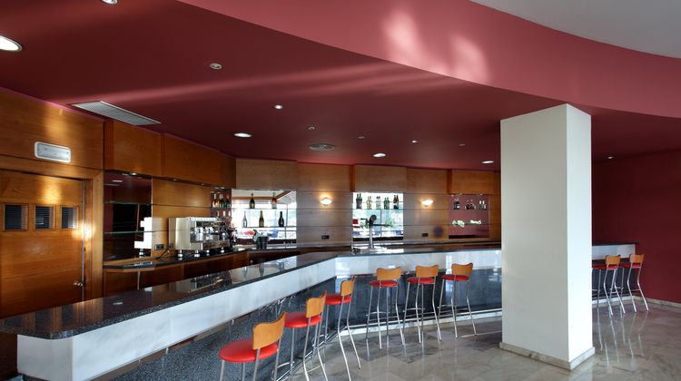 Exe Isla Cartuja Lobby