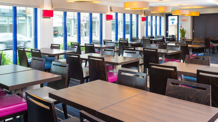 Holiday Inn Express Wandsworth Restaurant