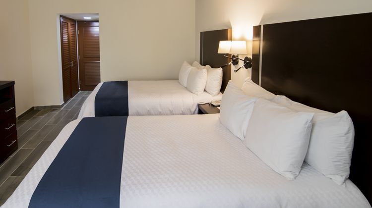 Gamma Tampico Room