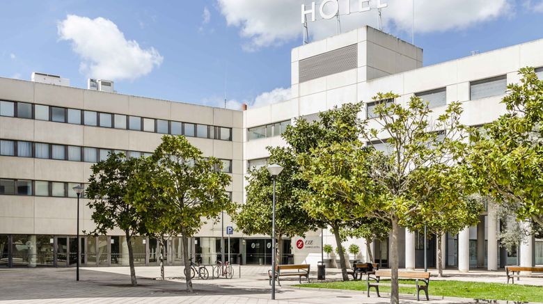<b>Hotel Campus Exterior</b>. Images powered by <a href="https://www.leonardoworldwide.com/" title="Leonardo Worldwide" target="_blank">Leonardo</a>.