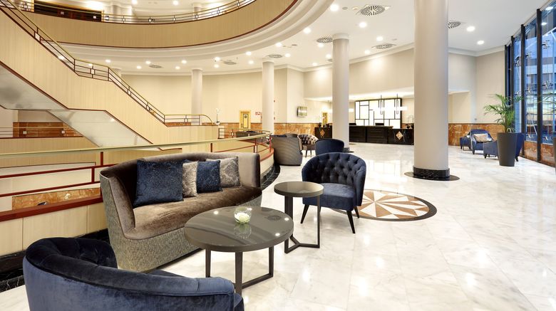 <b>Eurostars Madrid Foro Lobby</b>. Images powered by <a href="https://www.leonardoworldwide.com/" title="Leonardo Worldwide" target="_blank">Leonardo</a>.