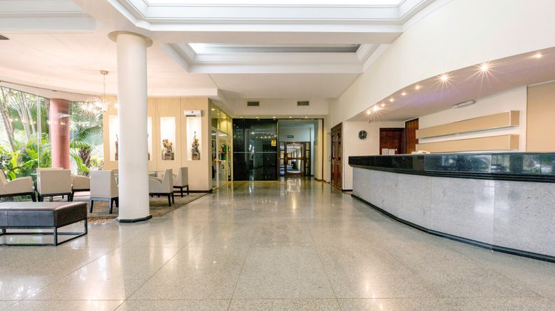 <b>Exe Hotel Cataratas Lobby</b>. Images powered by <a href="https://www.leonardoworldwide.com/" title="Leonardo Worldwide" target="_blank">Leonardo</a>.