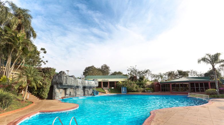 <b>Exe Hotel Cataratas Pool</b>. Images powered by <a href="https://www.leonardoworldwide.com/" title="Leonardo Worldwide" target="_blank">Leonardo</a>.