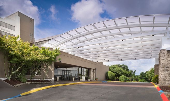 Holiday Inn Johnson City Exterior