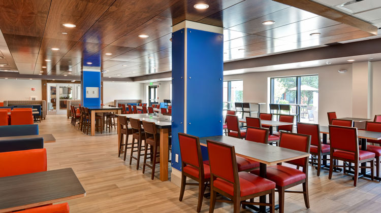 Holiday Inn Express Restaurant