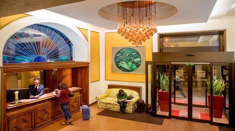 <b>Oxford Hotel Lobby</b>. Images powered by <a href="https://www.leonardoworldwide.com/" title="Leonardo Worldwide" target="_blank">Leonardo</a>.
