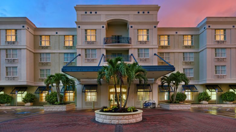 voco Sarasota Exterior. Images powered by <a href="https://www.leonardoworldwide.com" target="_blank" rel="noopener">Leonardo</a>.