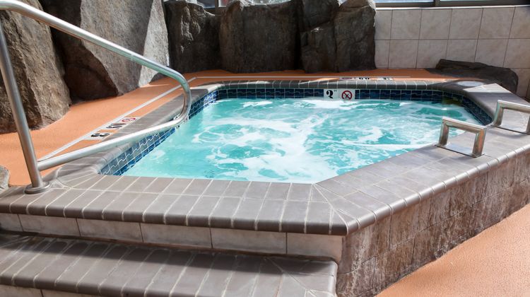 Holiday Inn Express & Suites Spa