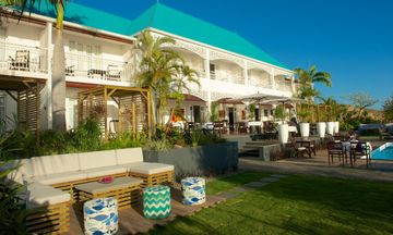 Blue Margouillat Seaview Hotel