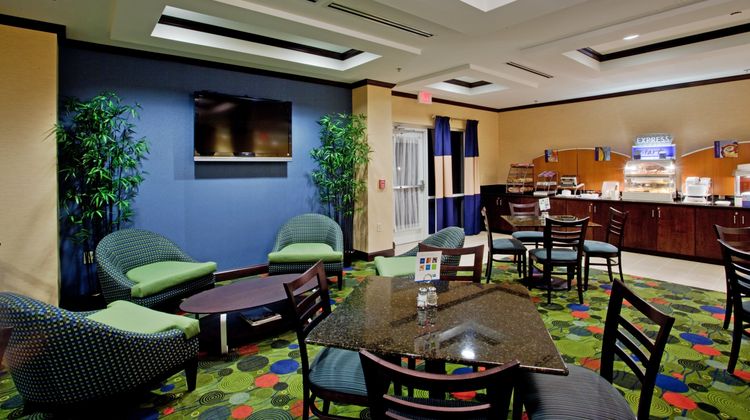 Holiday Inn Express/Stes SW State Restaurant