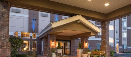 Holiday Inn Express Spokane Valley Exterior