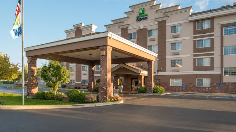 Holiday Inn Express Spokane Valley Exterior