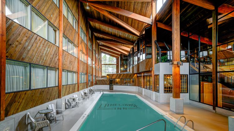 Lake Louise Inn Pool