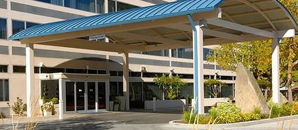 Holiday Inn Express Downtown Exterior