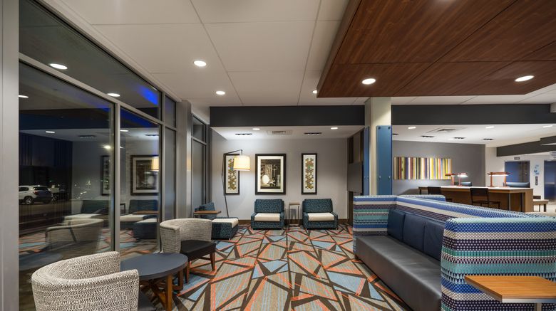 <b>Holiday Inn Express/Suites Simpsonville Lobby</b>. Images powered by <a href="https://www.leonardoworldwide.com/" title="Leonardo Worldwide" target="_blank">Leonardo</a>.