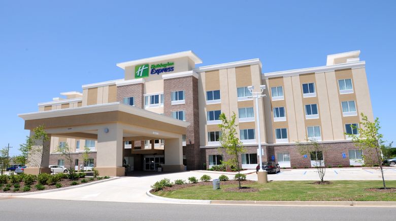 <b>Holiday Inn Express Covington-Madisonvil Exterior</b>. Images powered by <a href="https://www.leonardoworldwide.com/" title="Leonardo Worldwide" target="_blank">Leonardo</a>.