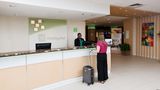 Holiday Inn Birmingham-Airport Lobby