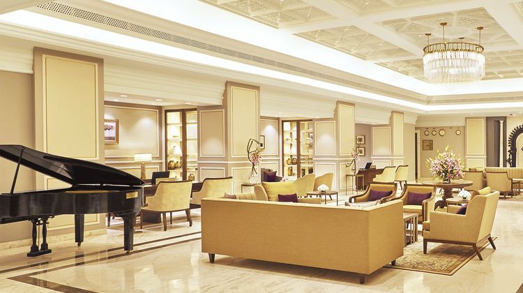 Taj  Connemara Lobby