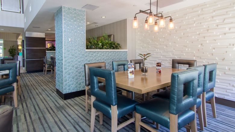 <b>Holiday Inn-Sts Scottsdale North-Airpark Restaurant</b>. Images powered by <a href="https://www.leonardoworldwide.com/" title="Leonardo Worldwide" target="_blank">Leonardo</a>.